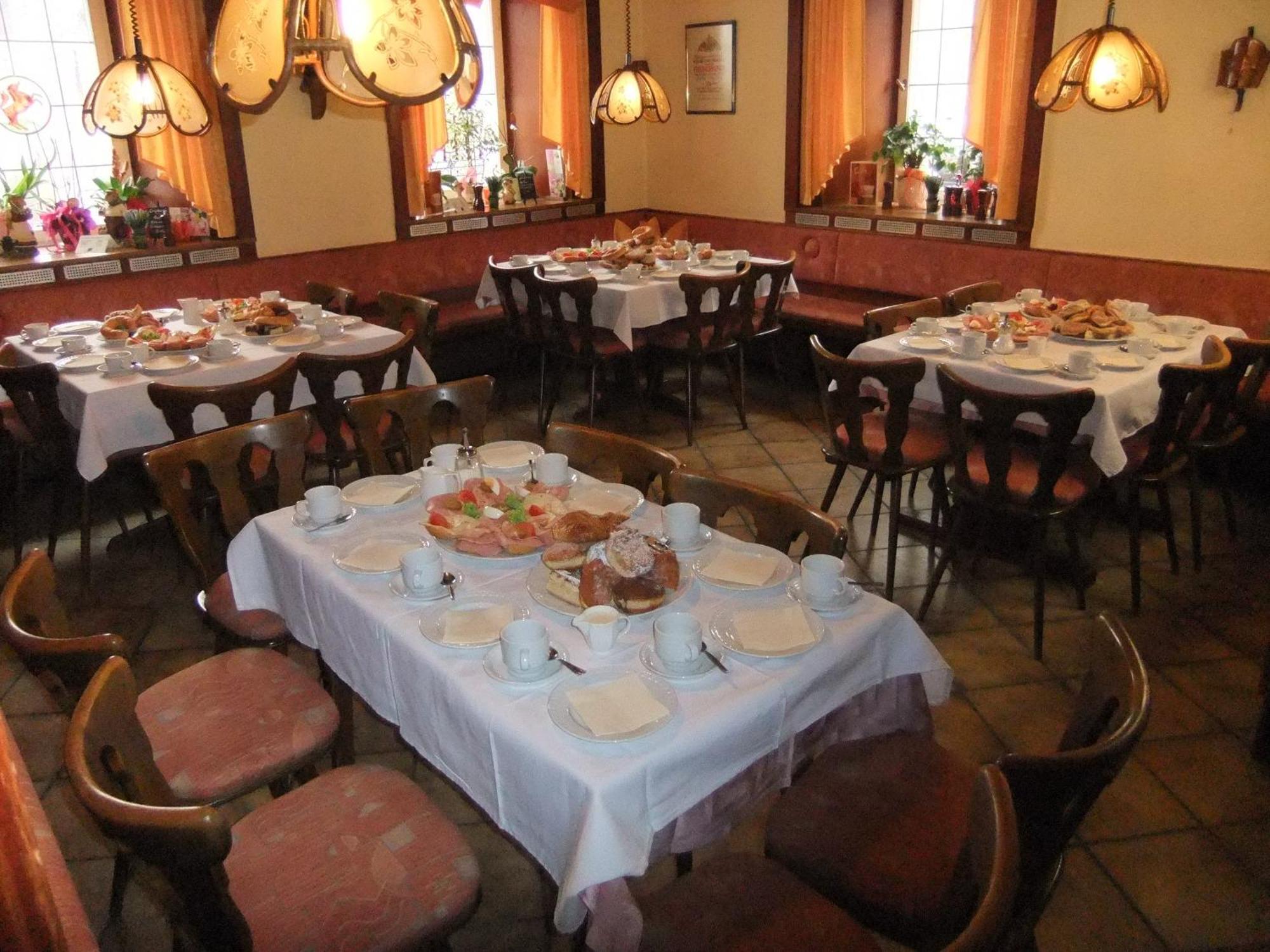Gasthof Rotes Ross زيل ام فيشتلغبير المظهر الخارجي الصورة