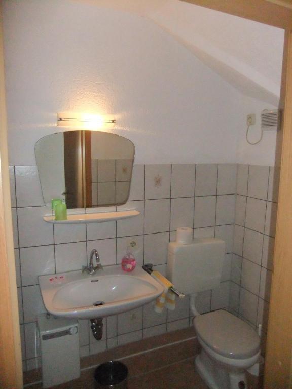 Gasthof Rotes Ross زيل ام فيشتلغبير الغرفة الصورة